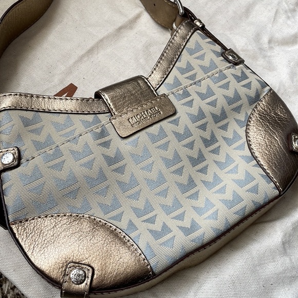 Authentic Michael Kors - Picture 11 of 12